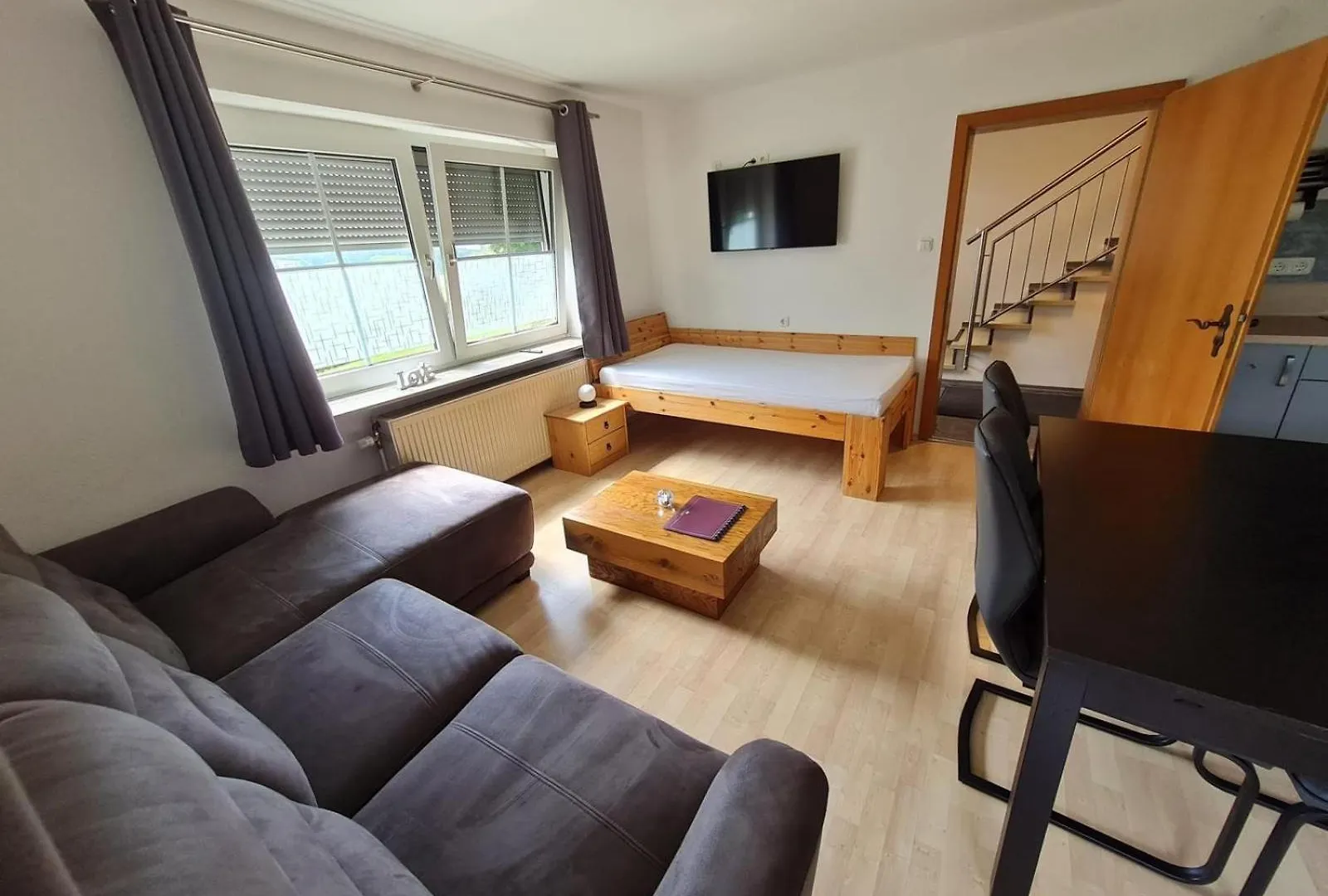 Apartment Ferienwohnungen Am Ferienhof Schiegl - Gerne Auch Handwerker, Monteure Brennberg